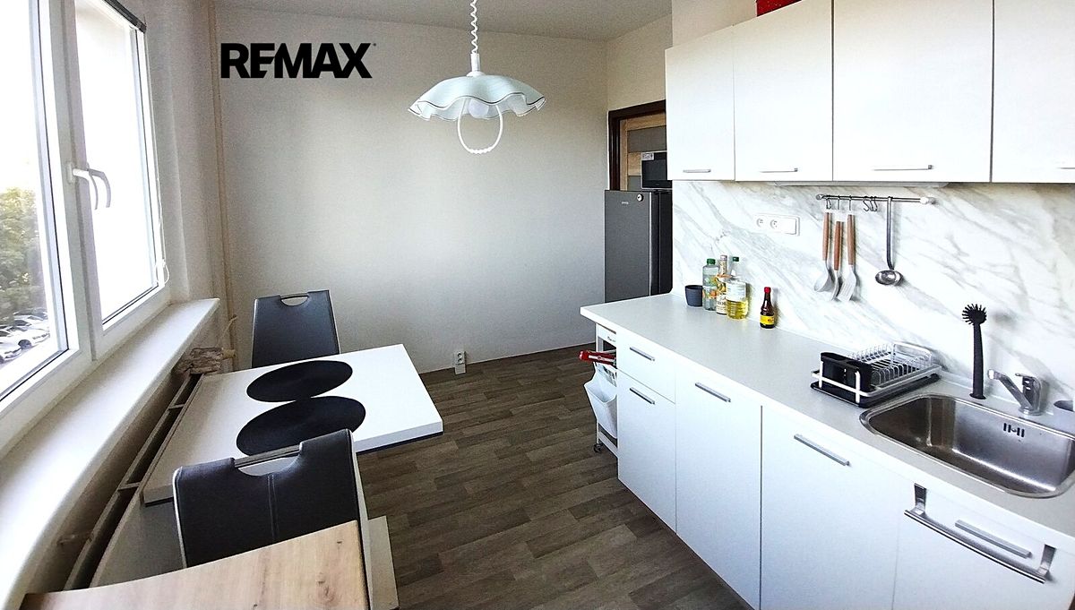 Pronájem bytu 3+1 70 m² – fotografie 2