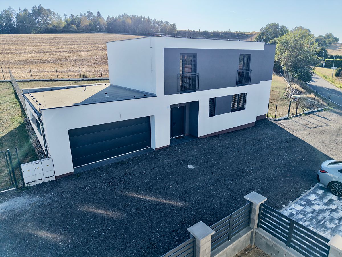 Prodej rodinného domu 164 m², pozemek 1000 m²