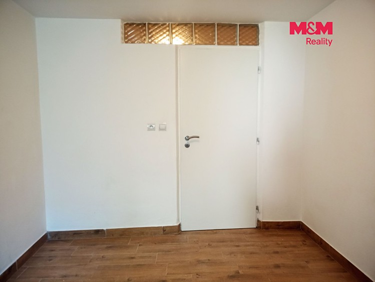 Комерційне приміщення в оренду, 50 м² (6 з 8)