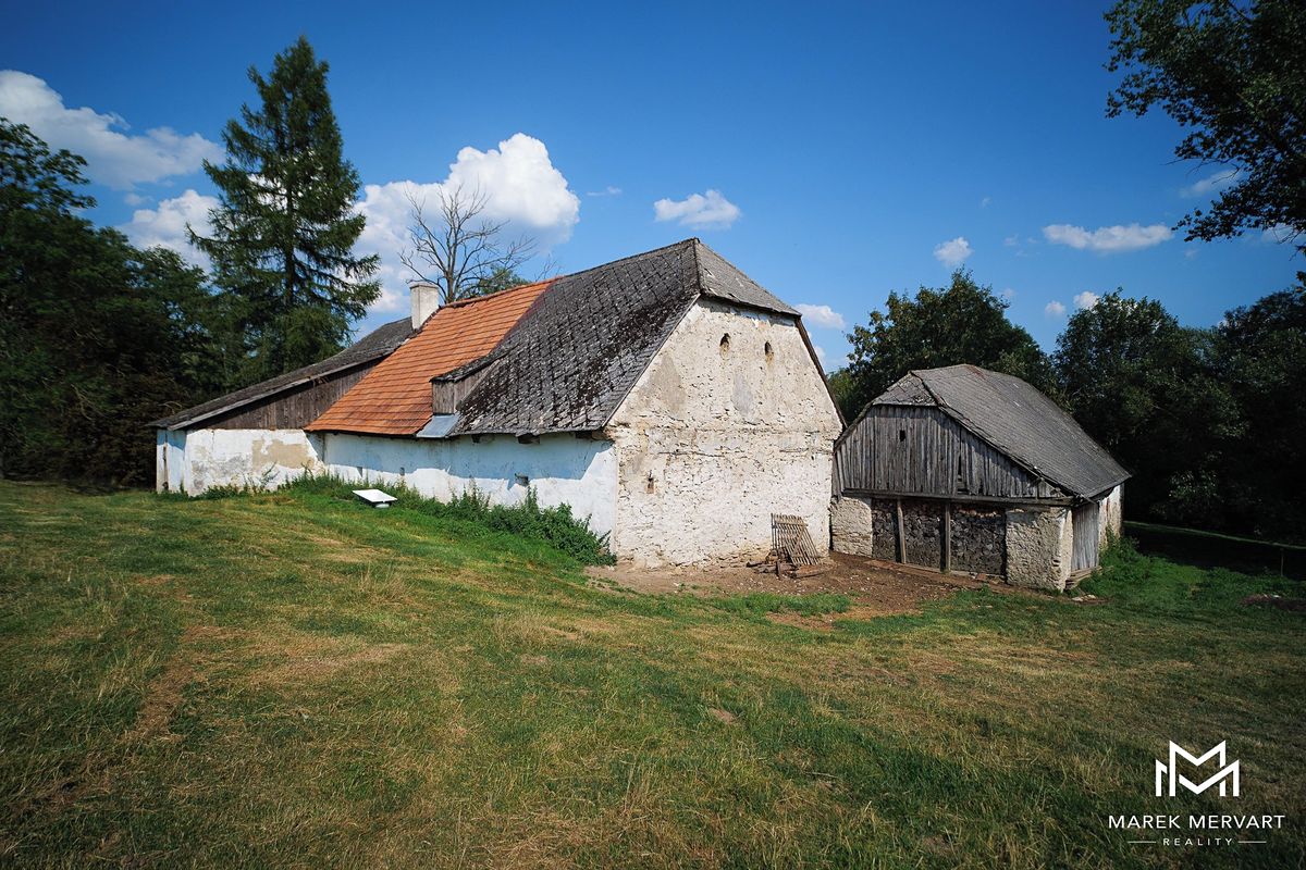 Prodej zemědělské usedlosti 370 m², pozemek 1852 m² – fotografie 2