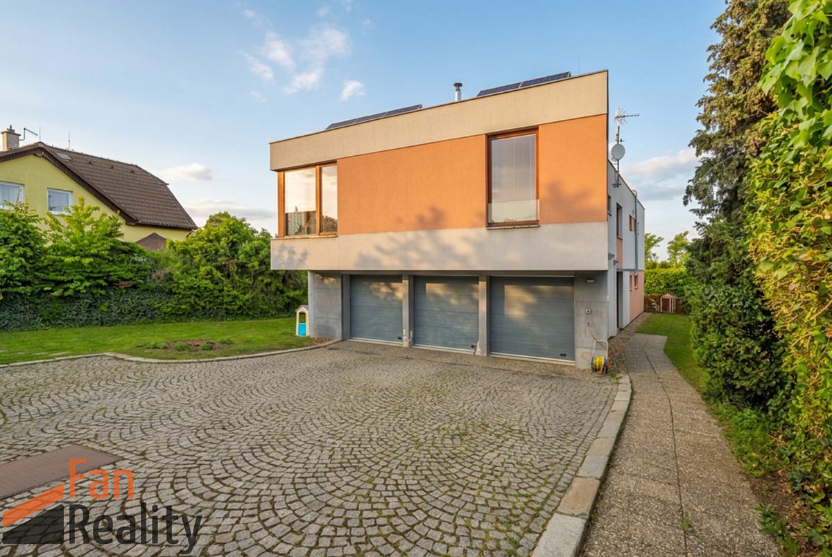 Prodej bytu 4+kk 91 m²
