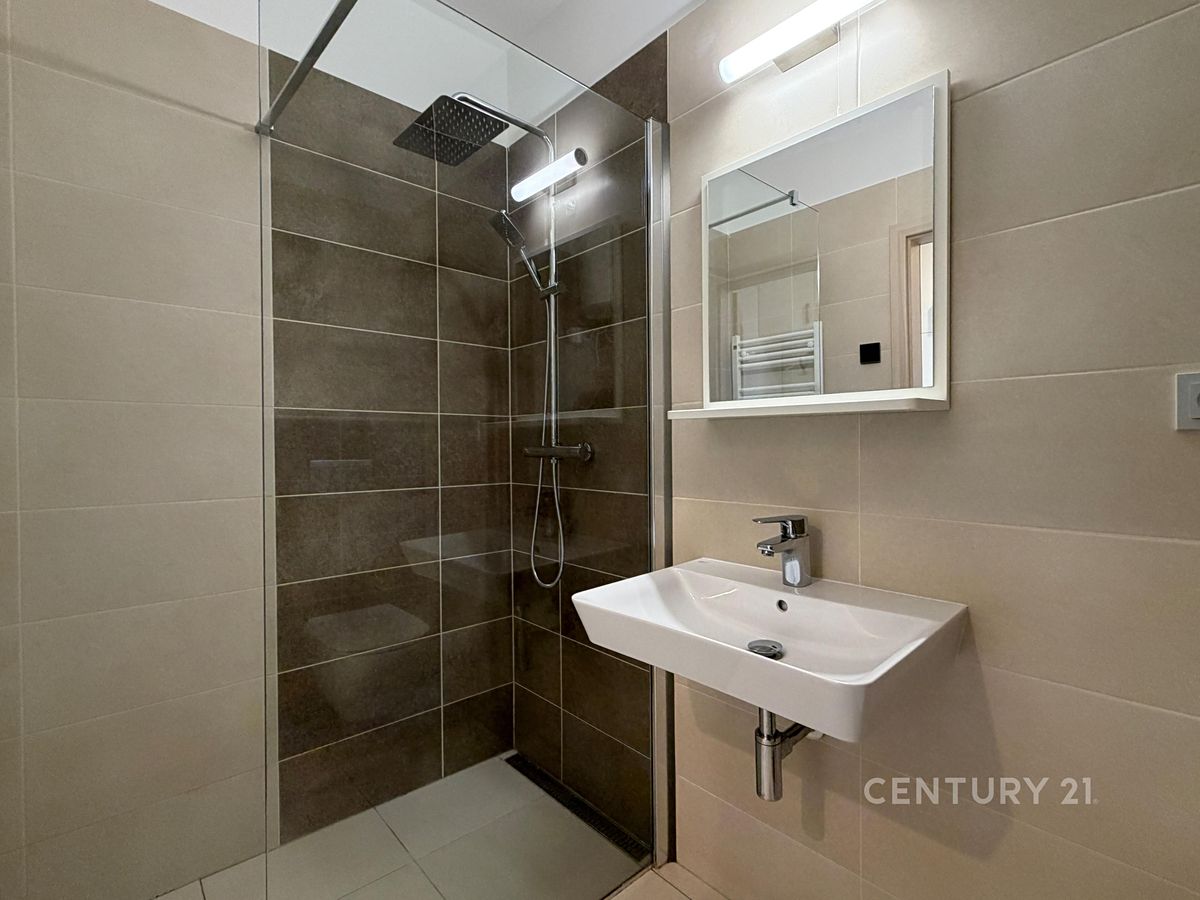 Pronájem bytu 2+kk 43 m² – fotografie 5