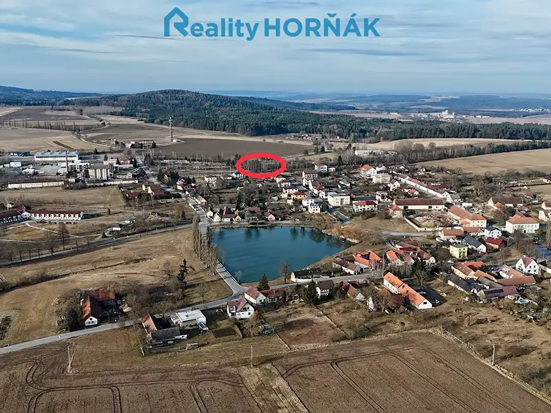 Prodej stavebního pozemku 1733 m², Temelín – náhled fotky 2