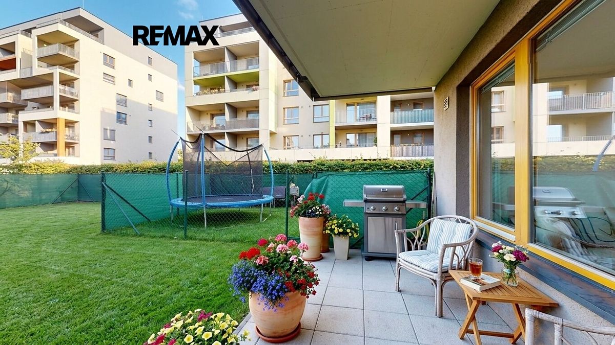 Prodej bytu 2+kk 72 m² (Jednopodlažní)