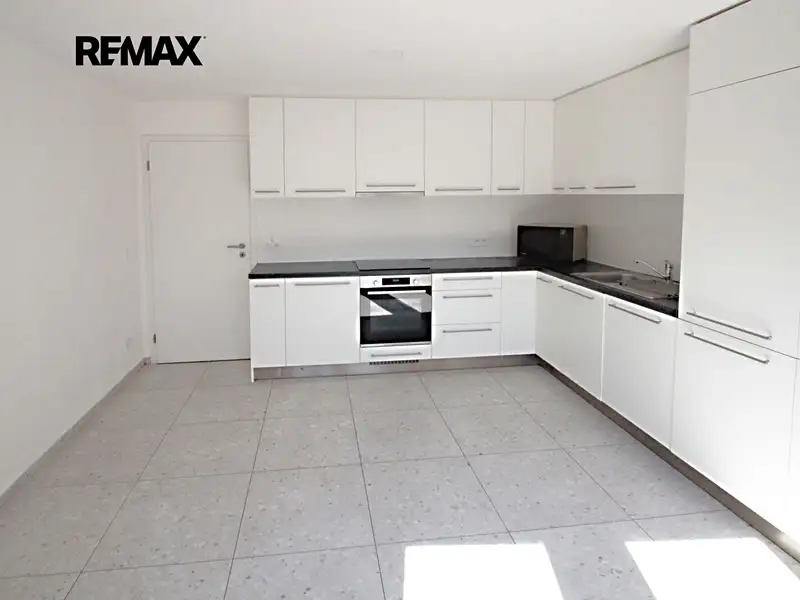 Pronájem bytu 1+kk 27 m², Kolín – náhled fotky 1