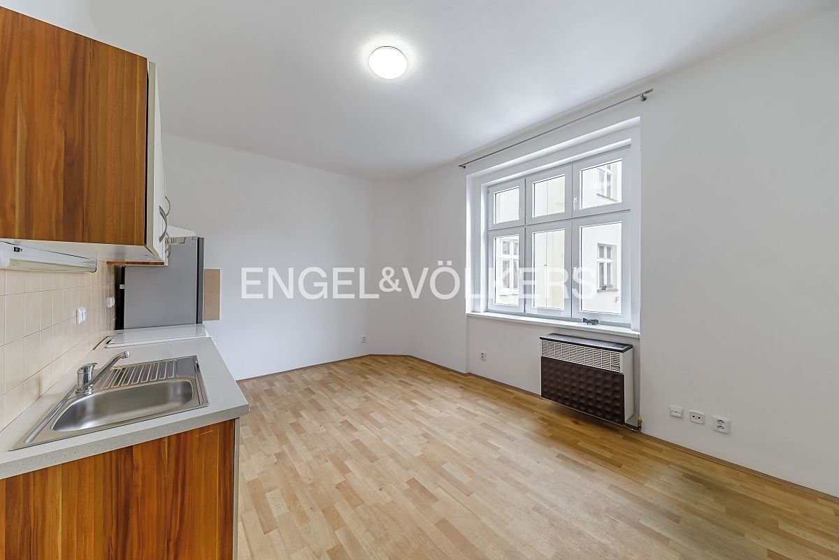 Pronájem bytu 2+kk 60 m²