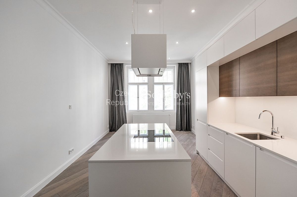 Pronájem bytu 2+kk 56 m²