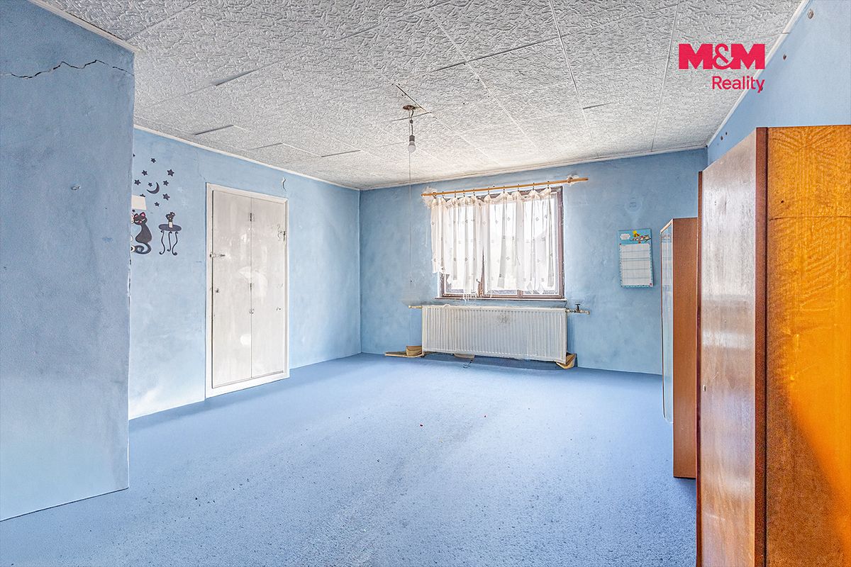 Prodej rodinného domu 200 m², pozemek 350 m² – fotografie 3