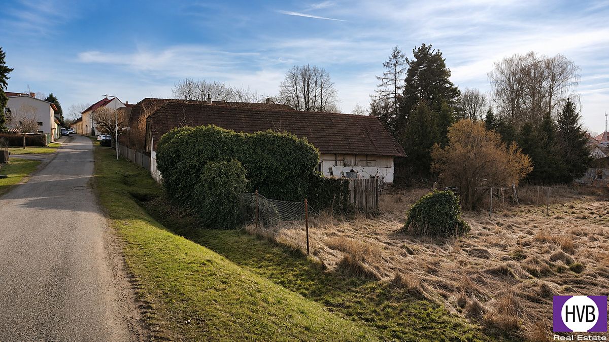 Prodej stavebního pozemku 1695 m² – fotografie 3