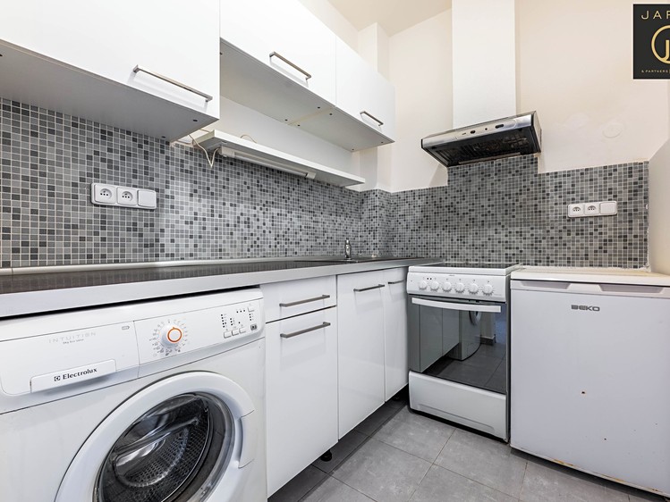 Комерційне приміщення на продаж, 37 м² (4 з 16)