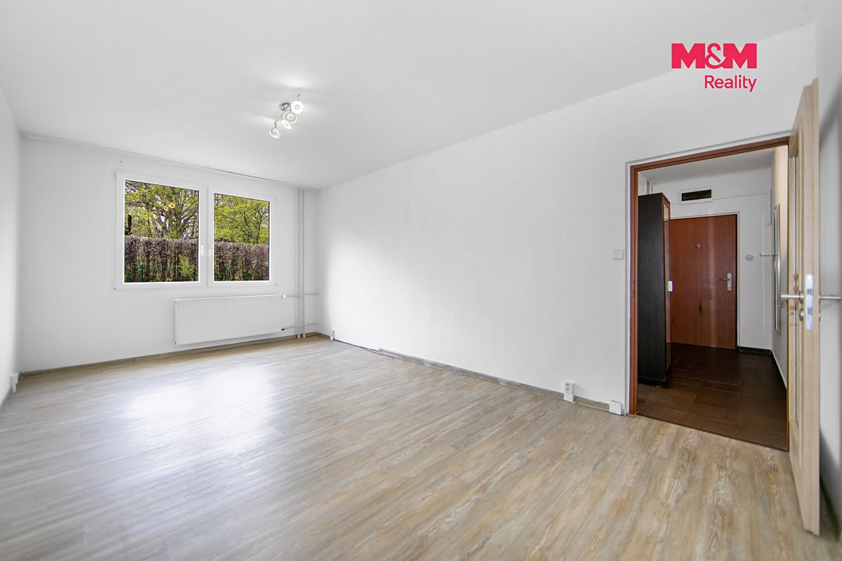 Pronájem bytu 1+1 35 m² – fotografie 3