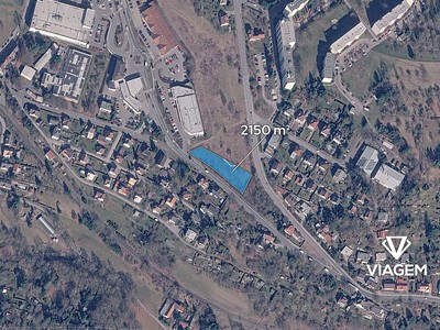 Prodej pozemku, 1 075 m² (2 z 4)