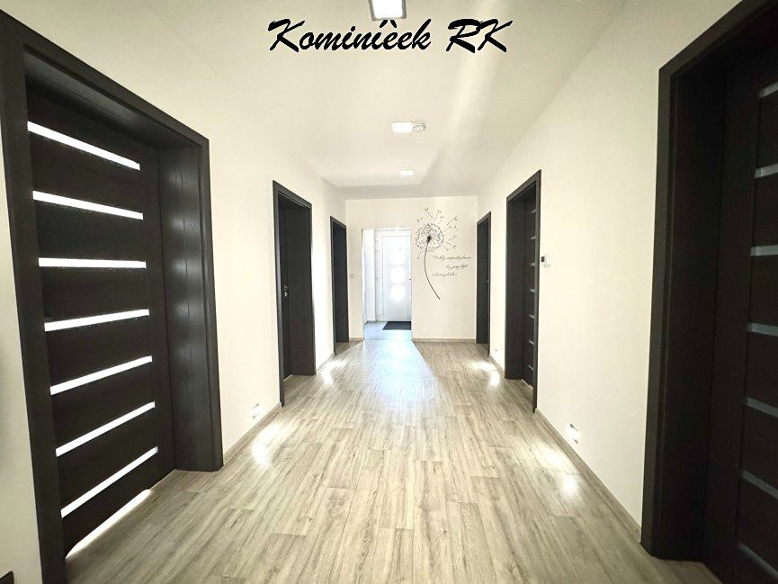 Prodej rodinného domu 115 m², pozemek 860 m² – fotografie 5