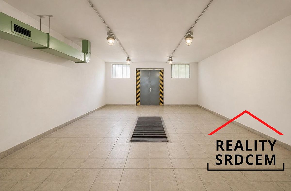 Pronájem skladového prostoru 274 m² – fotografie 2
