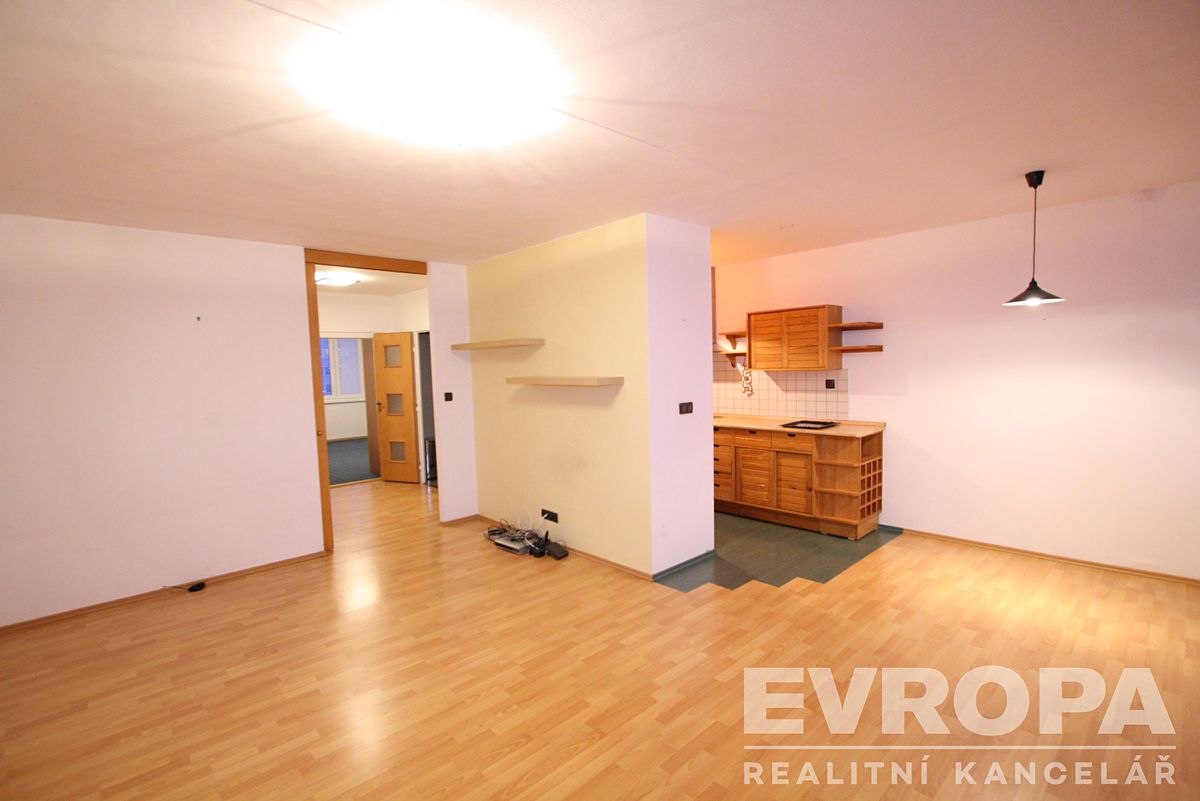 Pronájem bytu 3+kk 74 m²