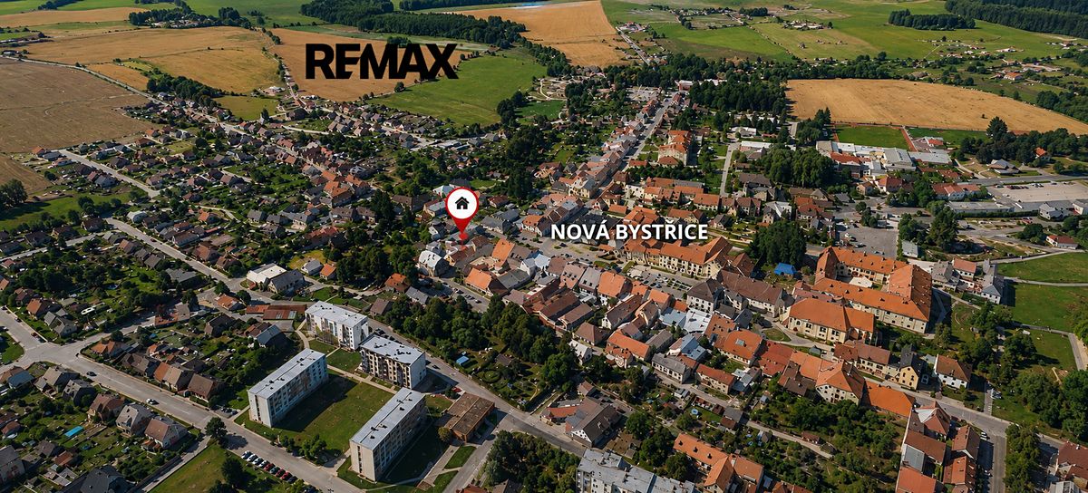 Prodej rodinného domu 160 m², pozemek 439 m² – fotografie 3