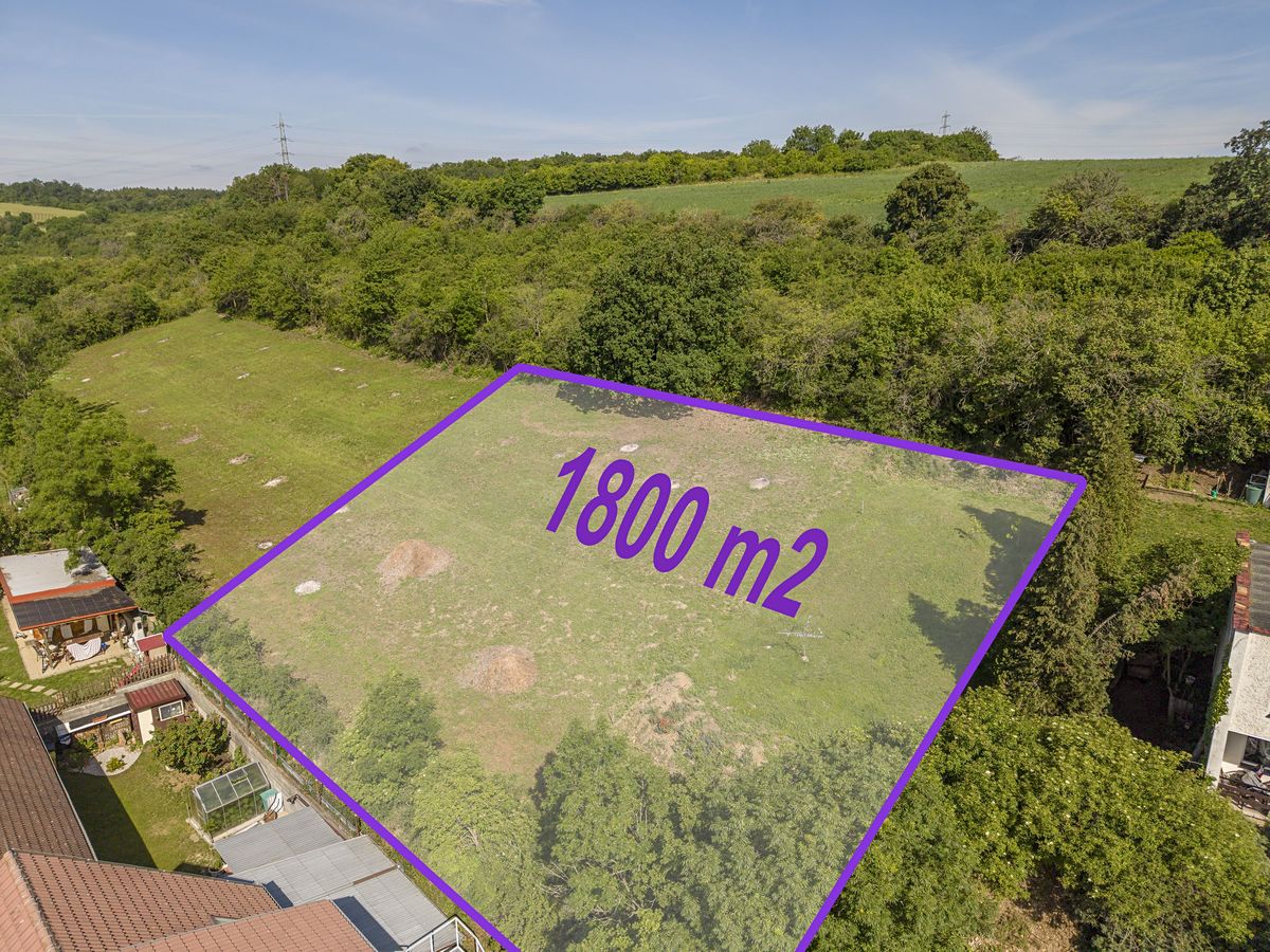 Prodej pozemku 1800 m² – fotografie 2