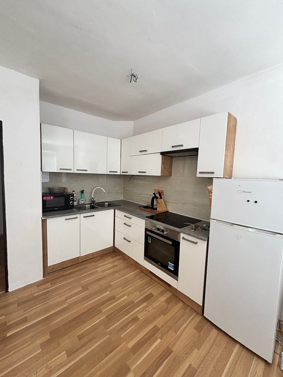 Pronájem bytu 1+kk 30 m²