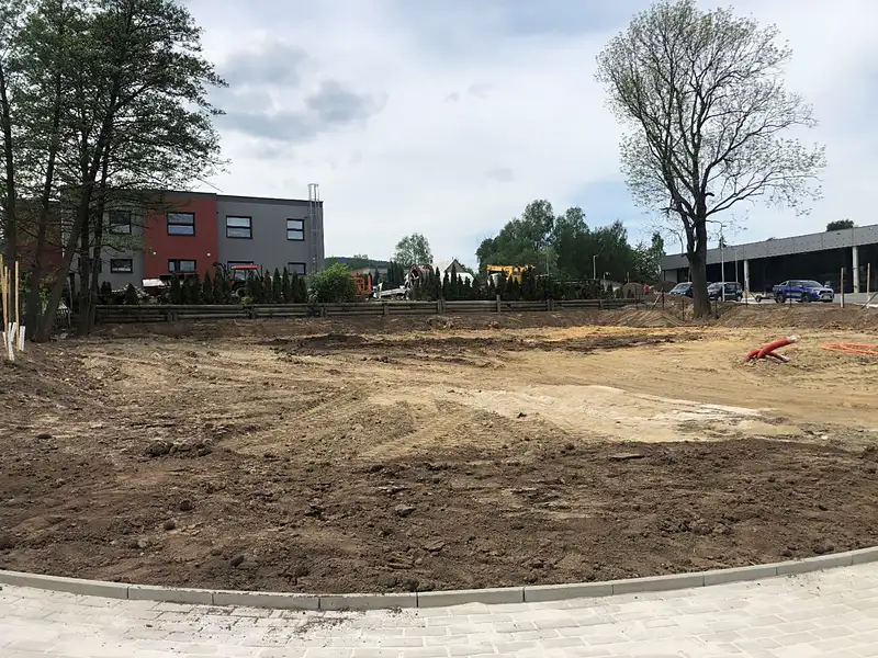 Pronájem komerčního pozemku 1500 m², Liberec – náhled fotky 3