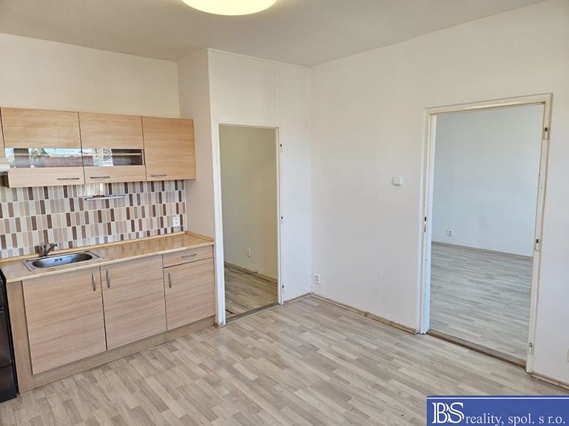 Prodej bytu 1+1 36 m² – fotografie 2