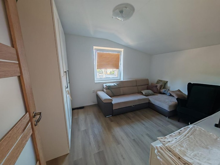 Комерційне приміщення на продаж, 205 м² (42 з 45)