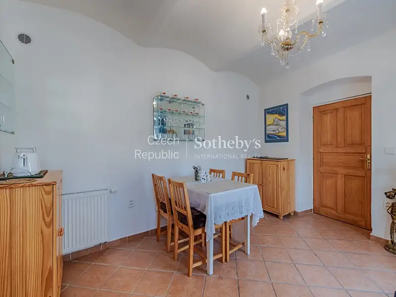 Pronájem rodinného domu 98 m², pozemek 1 m², Slavonice – náhled fotky 3