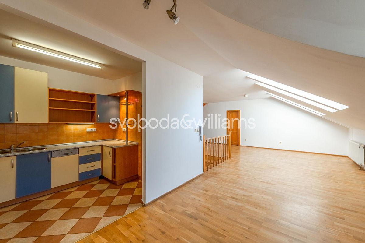 Prodej bytu 4+1 140 m² – fotografie 3
