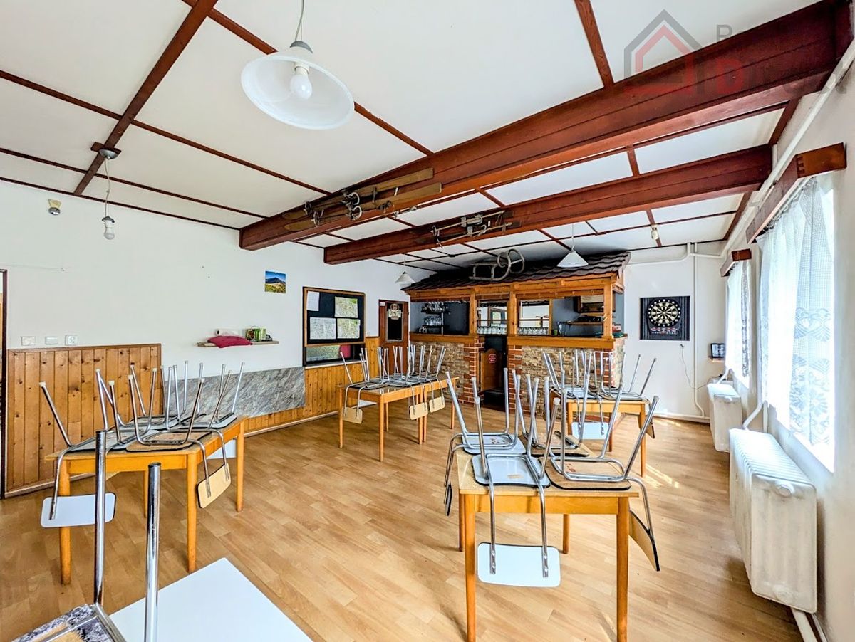 Prodej vícegeneračního domu 280 m², pozemek 512 m² – fotografie 4