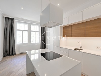 Pronájem bytu 2+kk 54 m²