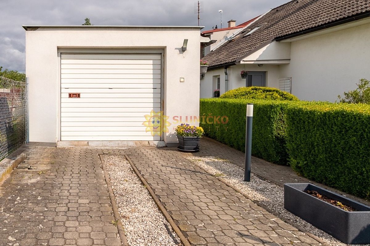 Prodej rodinného domu 188 m², pozemek 250 m² – fotografie 4