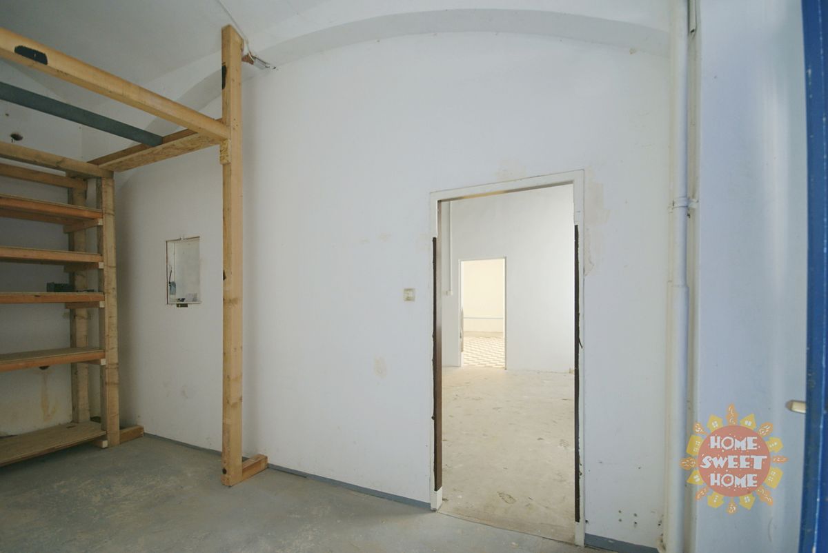 Pronájem kanceláře 76 m² – fotografie 3