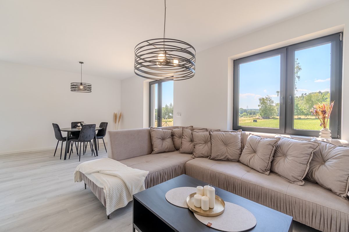 Prodej rodinného domu 115 m², pozemek 368 m² – fotografie 2