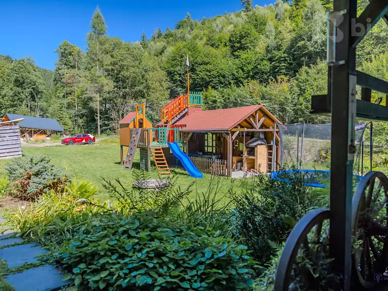 Prodej ubytovacího zařízení 513 m², Branná – náhled fotky 3