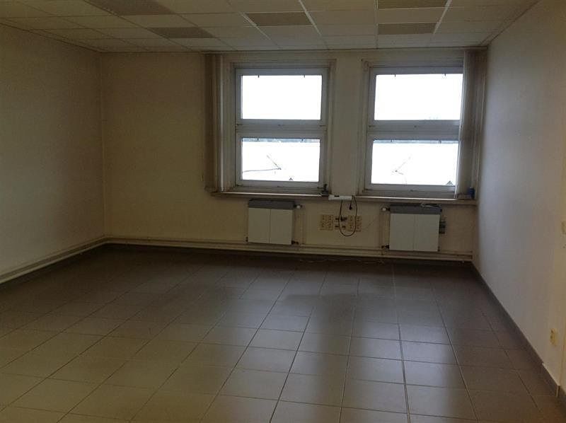 Pronájem kanceláře 155 m² – fotografie 3