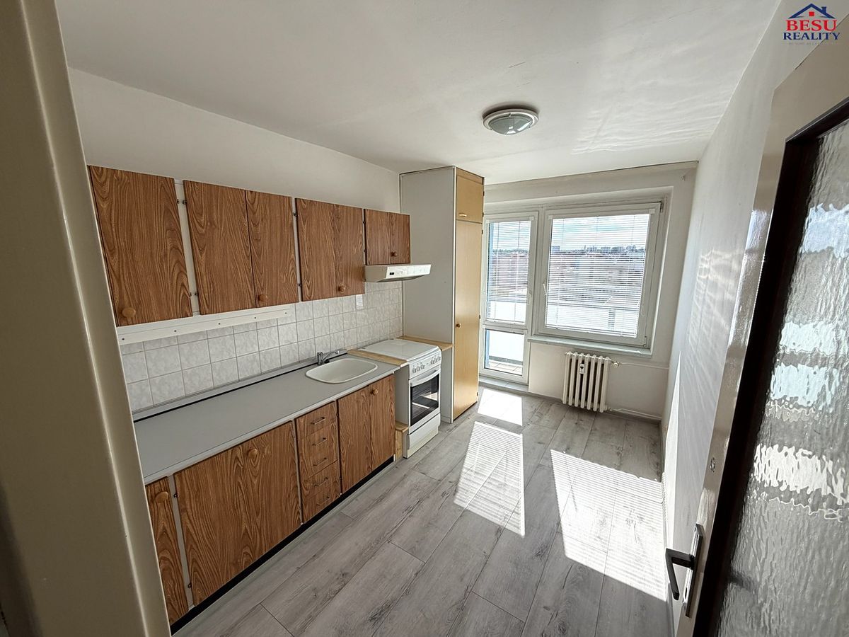 Pronájem bytu 1+1 37 m² – fotografie 2