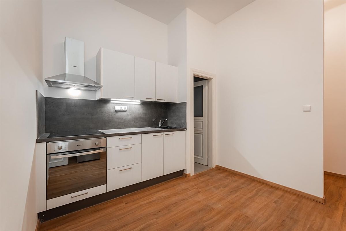 Pronájem bytu 2+kk 41 m² – fotografie 5