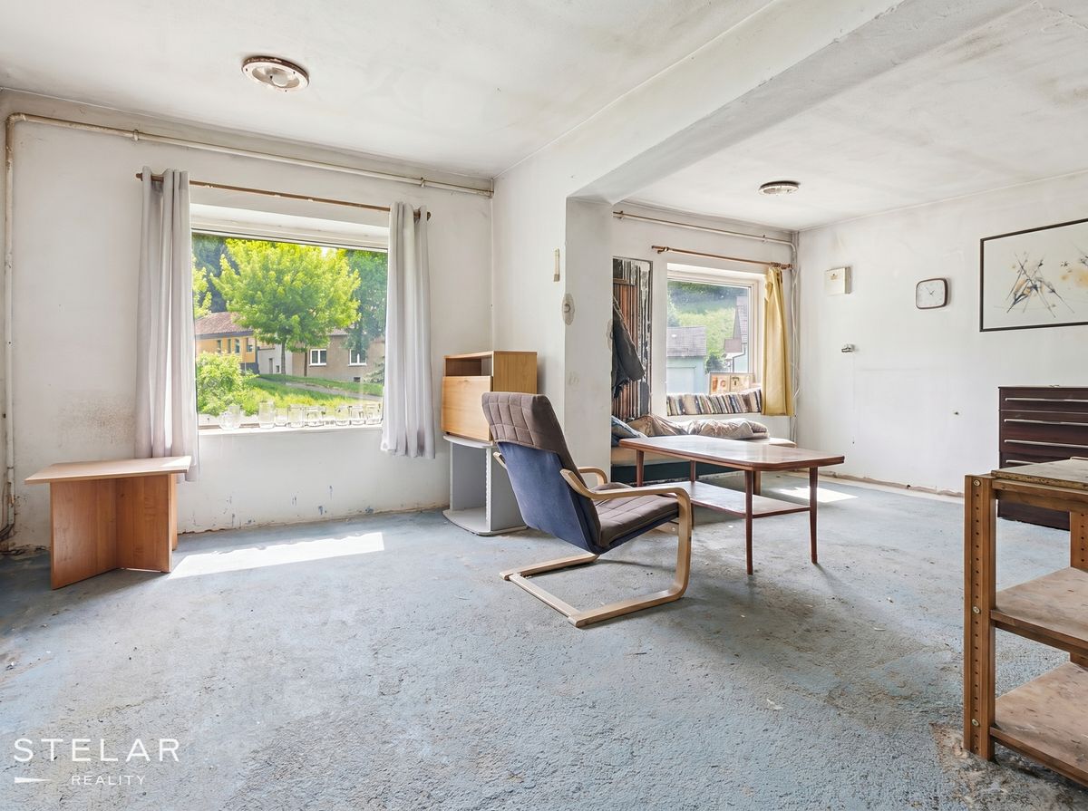 Prodej rodinného domu 248 m², pozemek 1439 m² – fotografie 4