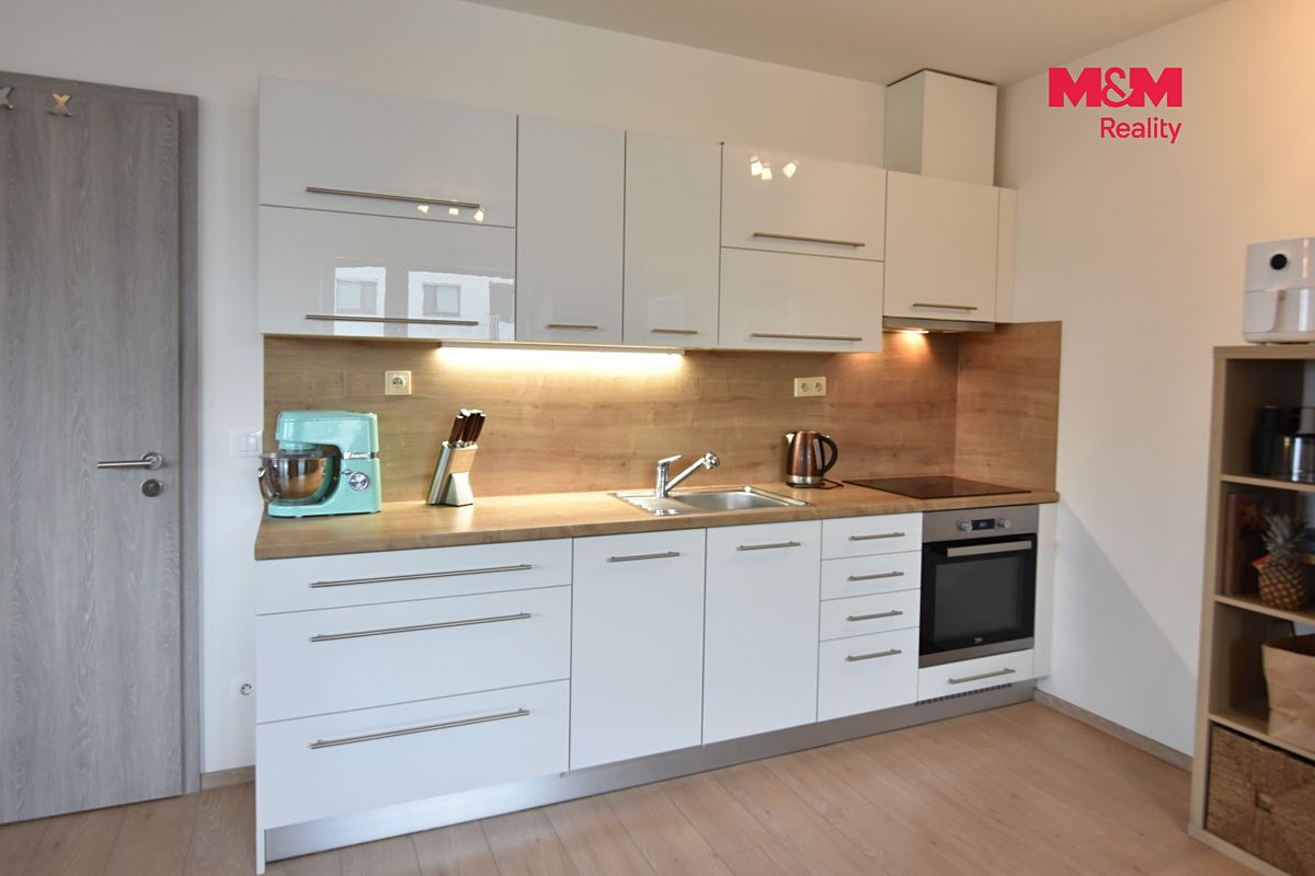 Pronájem bytu 2+kk 58 m² – fotografie 2