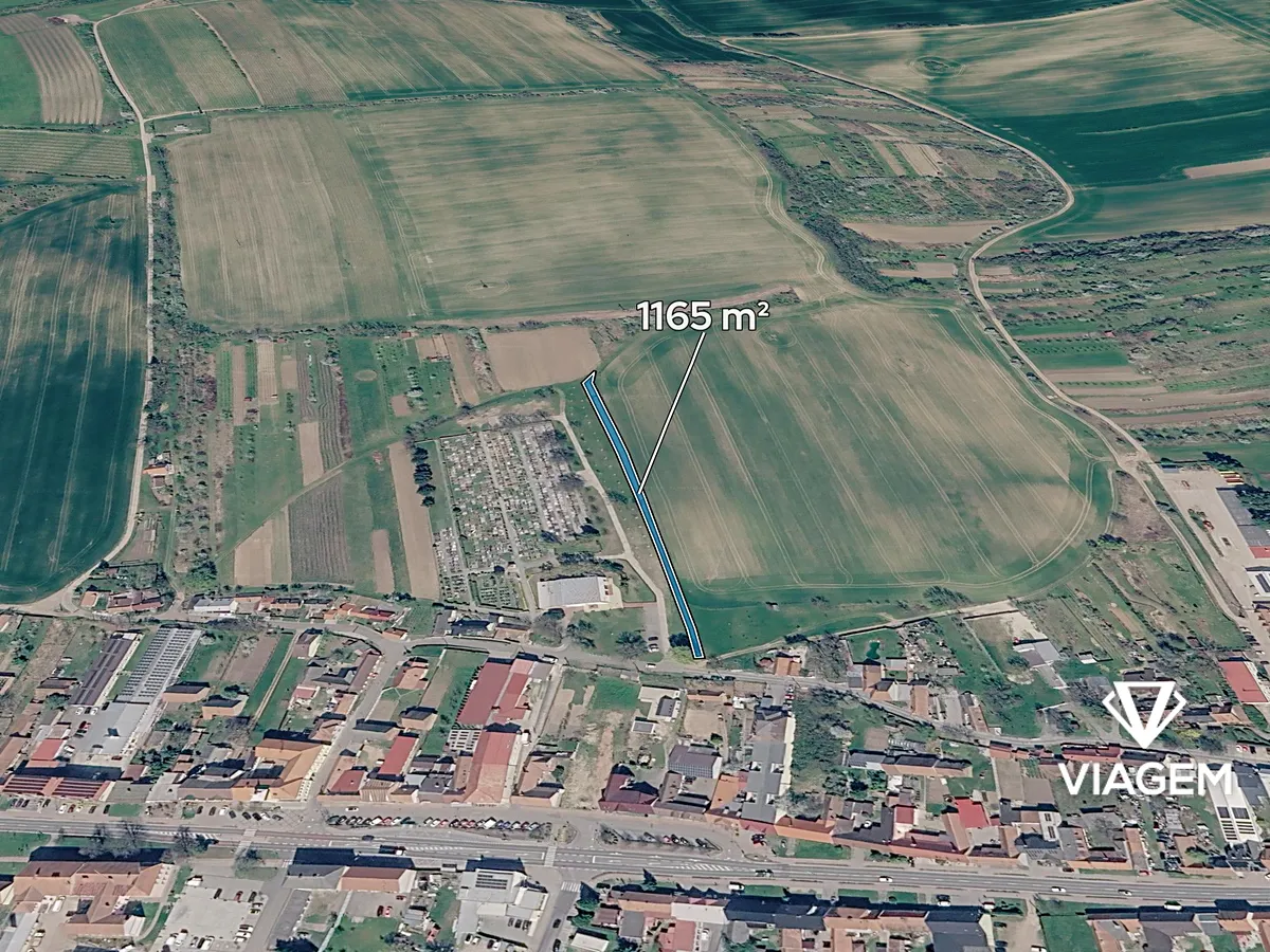 Prodej pole 1165 m²
