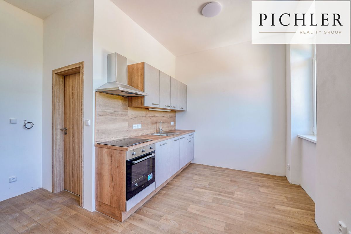 Pronájem bytu 2+kk 44 m²