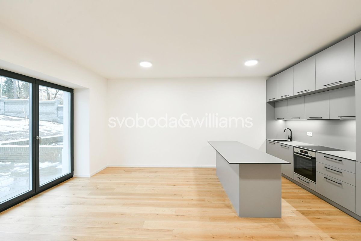Pronájem bytu 4+kk 113 m²