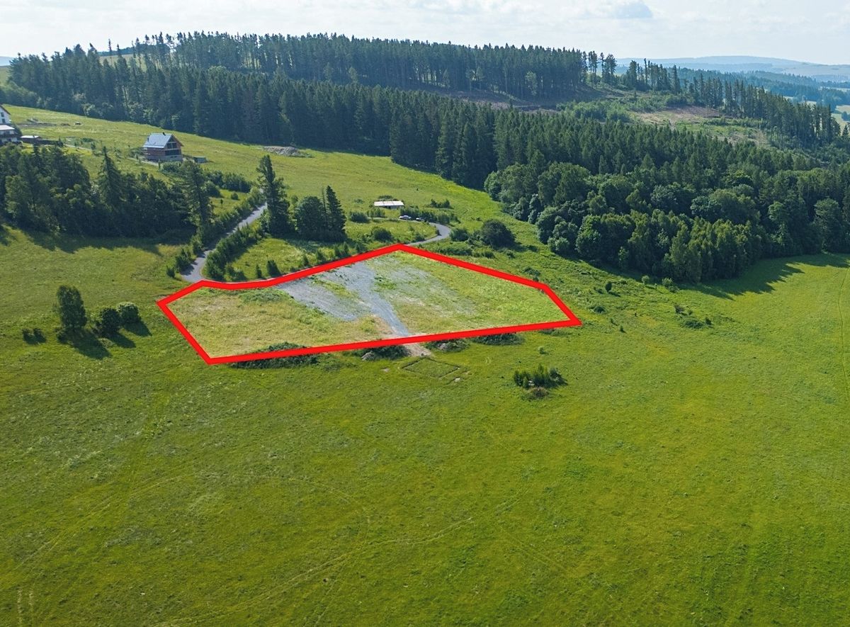 Prodej komerčního pozemku 5497 m²