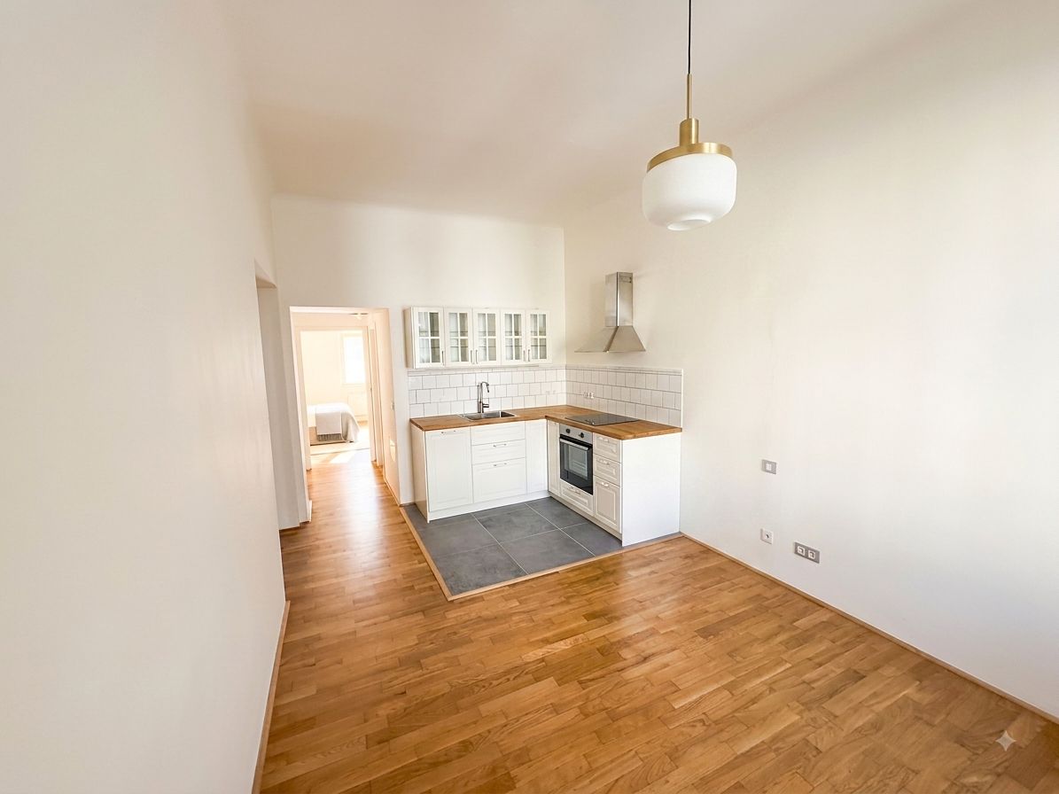 Pronájem bytu 3+kk 56 m²
