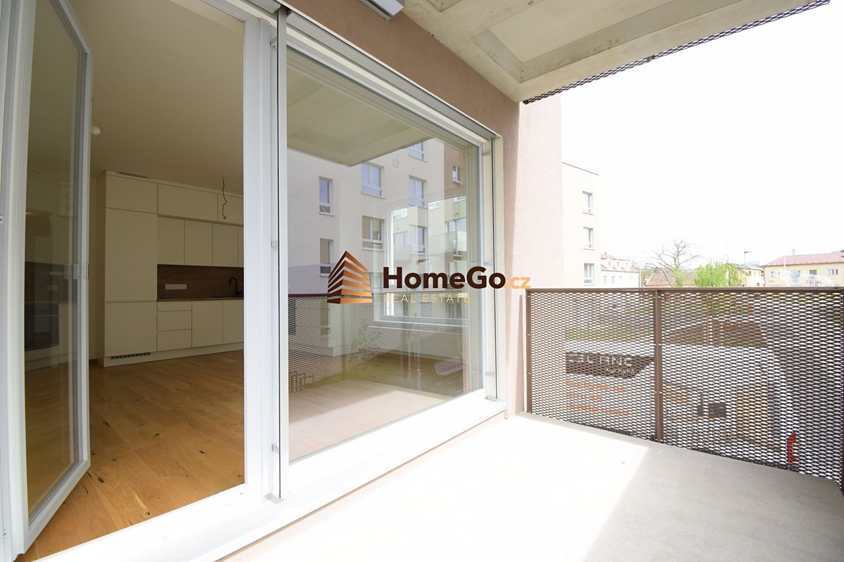 Pronájem bytu 2+kk 66 m²