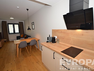 Квартира 2+kk на продаж, 48 м² (3 з 35)