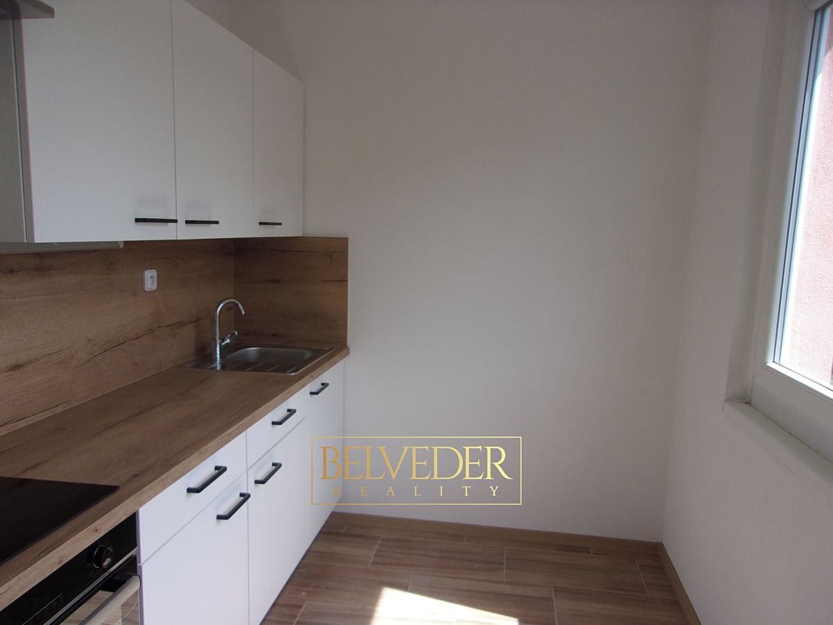 Pronájem bytu 2+1 53 m² – fotografie 2