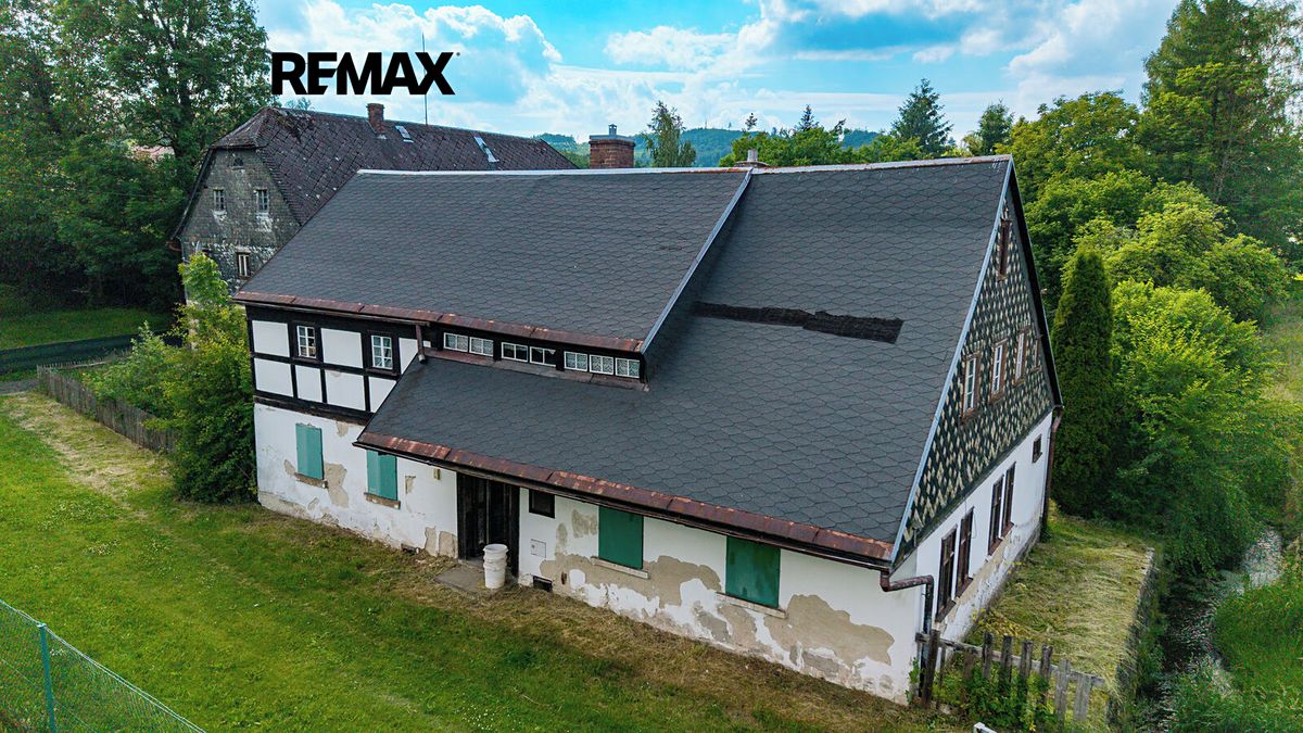 Prodej rodinného domu 193 m², pozemek 830 m²