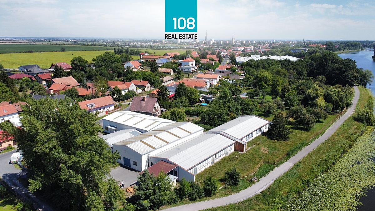Prodej výrobní haly, prostoru 1999 m²