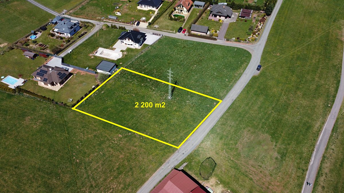 Prodej stavebního pozemku 2200 m² – fotografie 2
