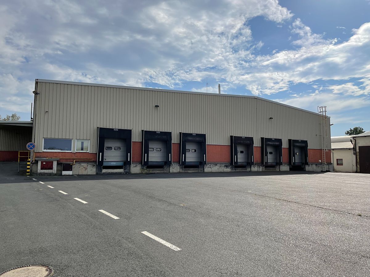 Pronájem skladového prostoru 5300 m², Okrouhlá – fotka 1 z 3